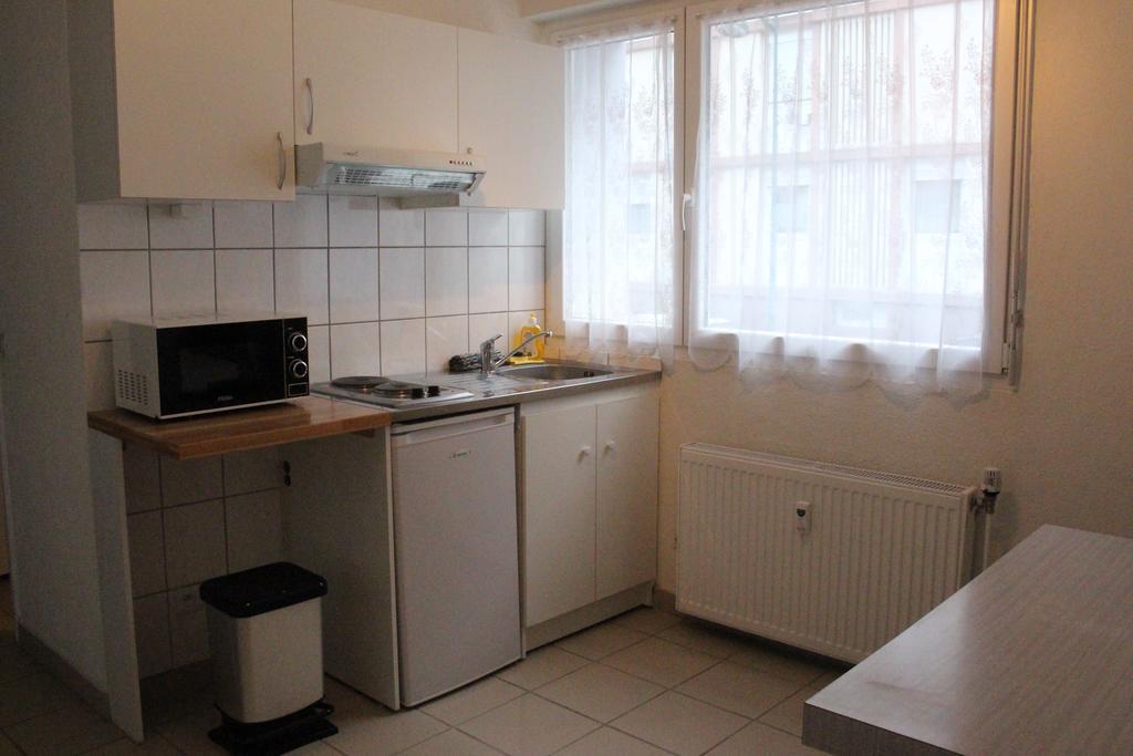 Studios Near Basel Airport Saint-Louis  Eksteriør billede